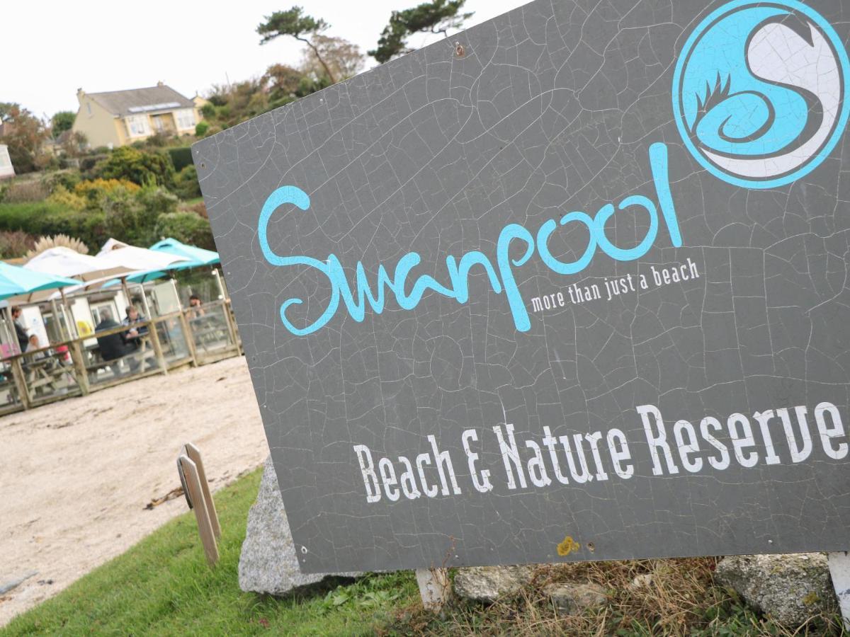 法尔茅斯Surfers Retreat别墅 外观 照片